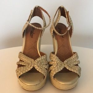 Lucky Brand Gold Wedge’s